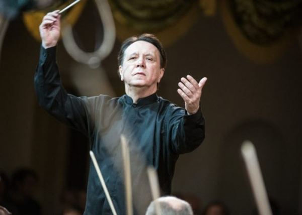 Международный оркестр Плетнёва выступит в Швейцарии