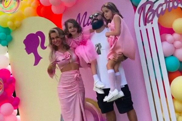 Звезда «Универа» устроила вечеринку для дочери в стиле Барби 